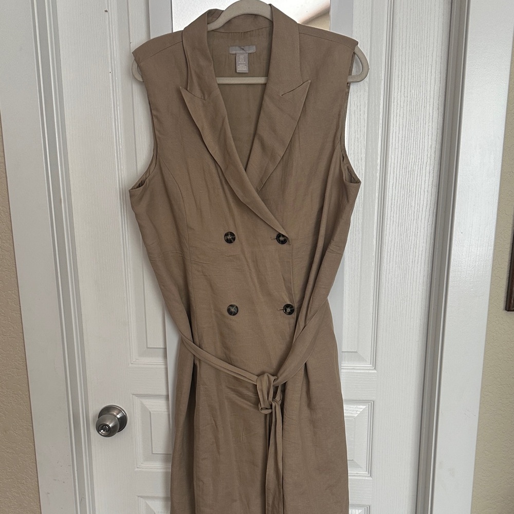 H&M Tan Sleeveless Midi Dress
